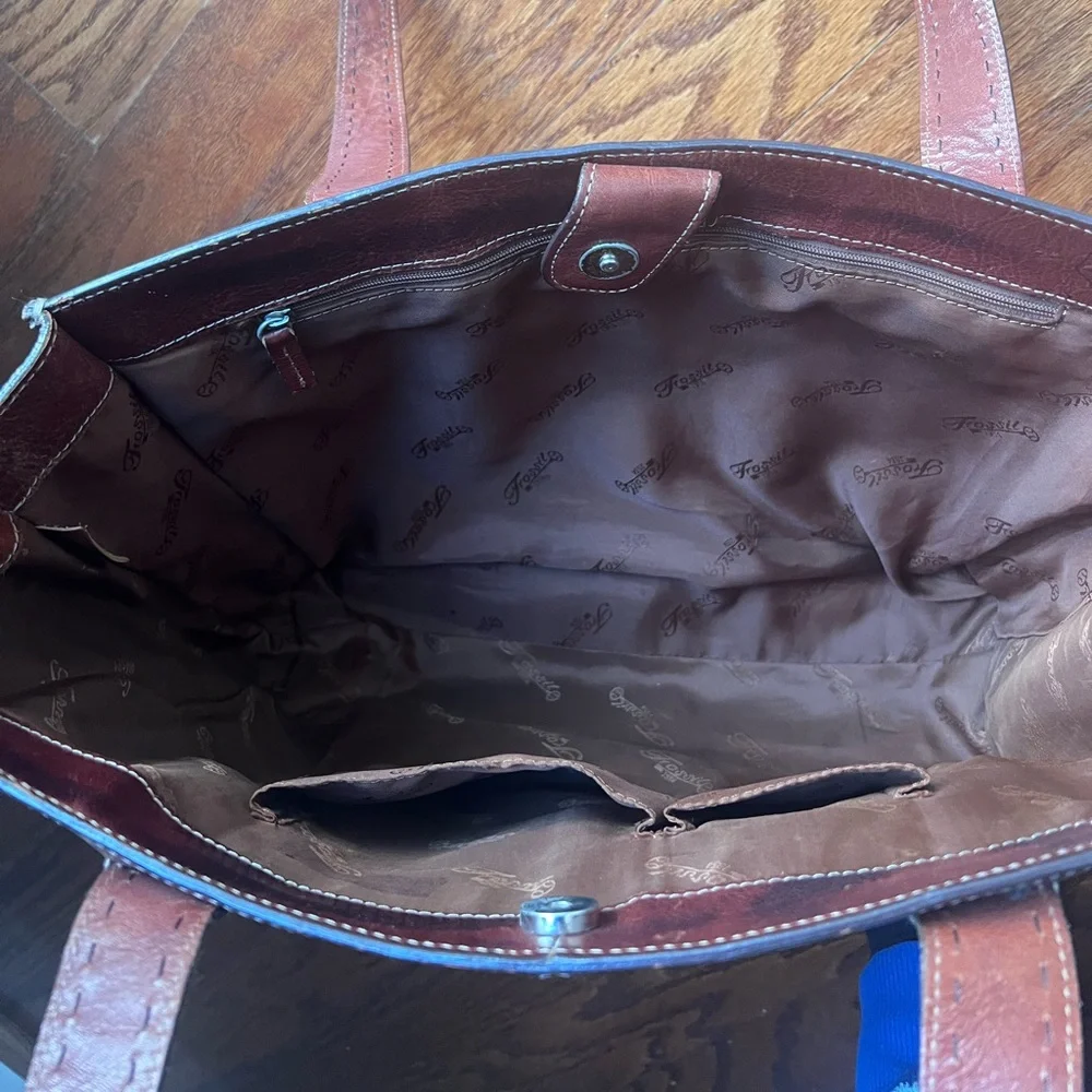 Vintage Fossil red leather tote ba - Picture 3 of 4